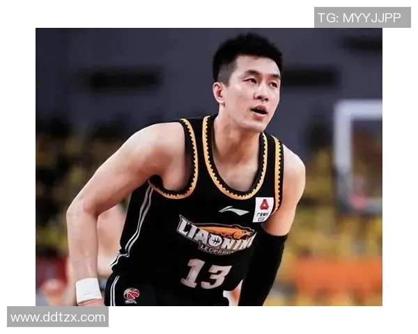 郭艾伦领衔中国男篮新一代崛起之路展现青春力量与拼搏精神